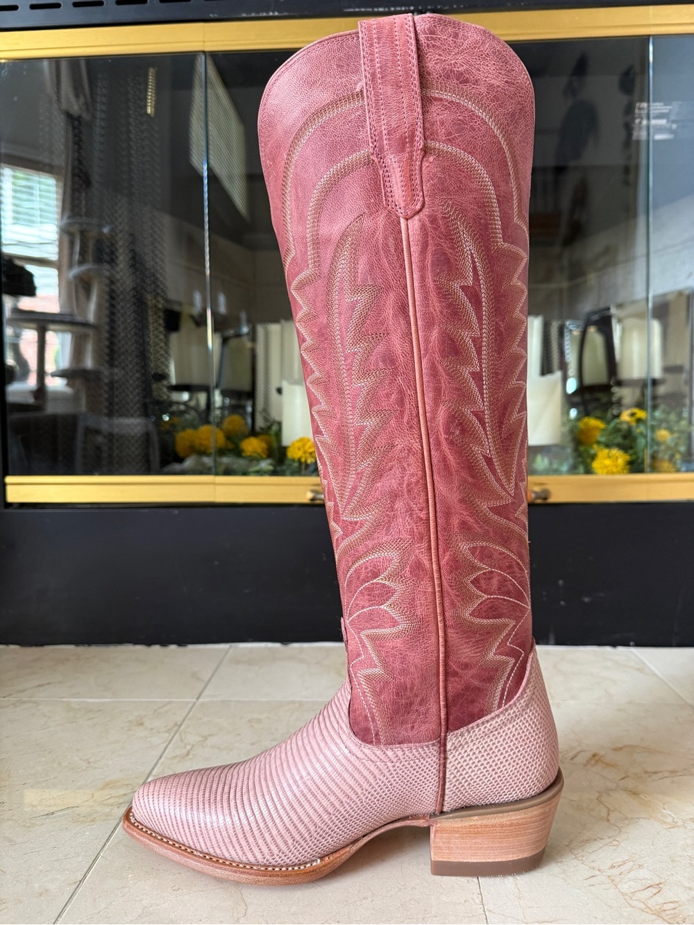 Tecovas The Abby Pink Frost Lizard Woman’s Boot Size 7 - Picture 5 of 11